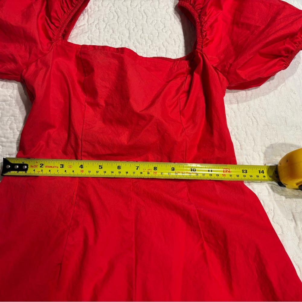 Red Puff Sleeve Romper - Picture 6 of 7